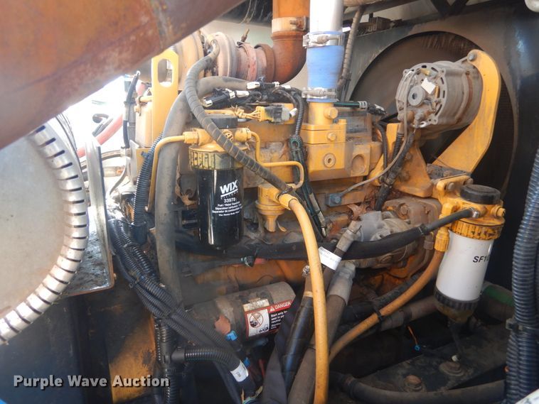 image for item DH5201 2013 Global Environment M3  street sweeper