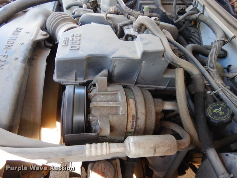 image for item DH6669 2002 Chevrolet S10  Ext. Cab pickup truck