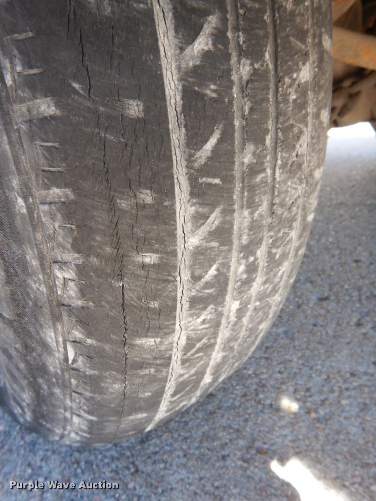 image for item DH6669 2002 Chevrolet S10  Ext. Cab pickup truck