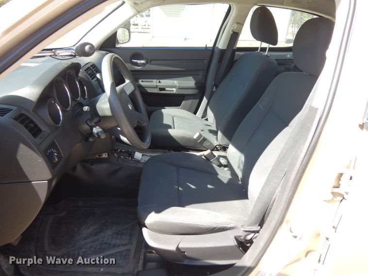 image for item DH6670 2010 Dodge Charger