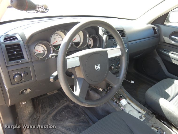 image for item DH6670 2010 Dodge Charger