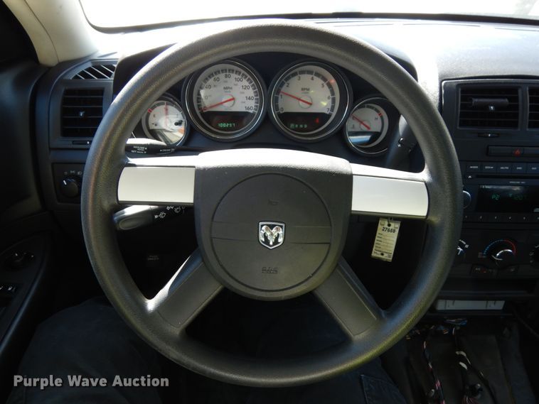 image for item DH6670 2010 Dodge Charger