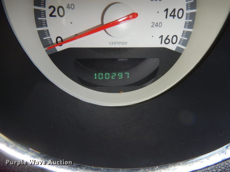 image for item DH6670 2010 Dodge Charger