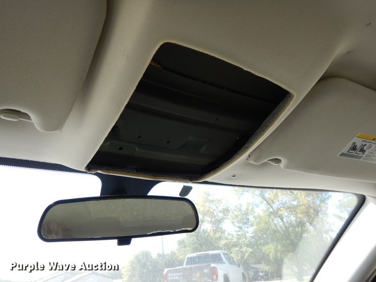 image for item DH6670 2010 Dodge Charger