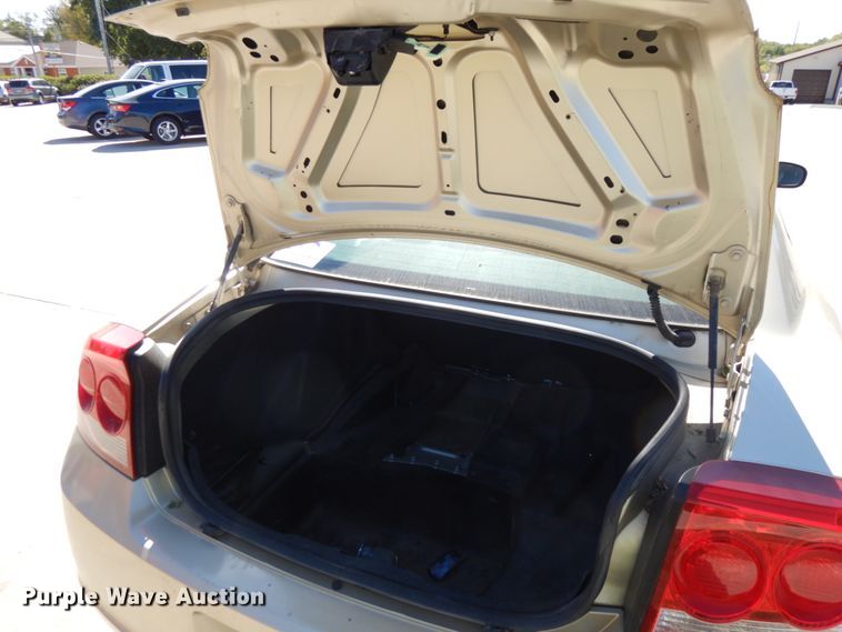 image for item DH6670 2010 Dodge Charger