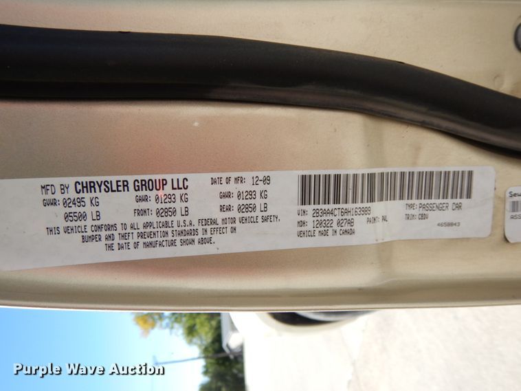 image for item DH6670 2010 Dodge Charger