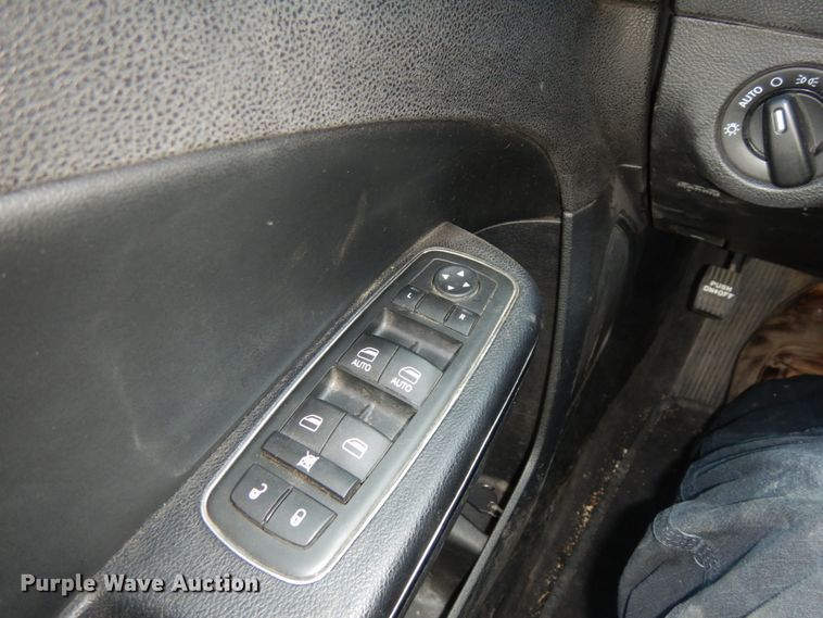 image for item DH6671 2011 Dodge Charger Police