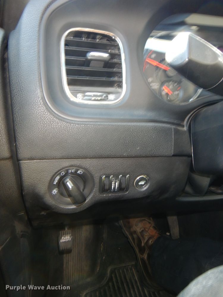 image for item DH6671 2011 Dodge Charger Police