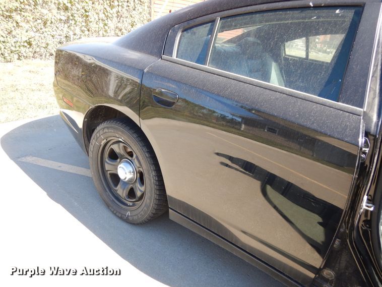 image for item DH6671 2011 Dodge Charger Police
