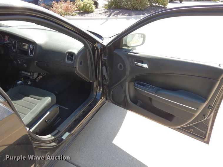 image for item DH6671 2011 Dodge Charger Police