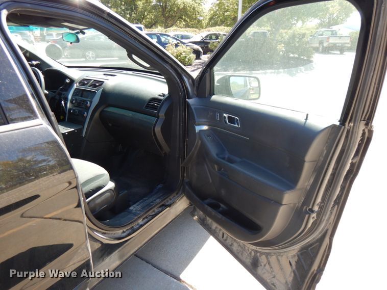 image for item DH6672 2014 Ford Explorer Police Interceptor  SUV