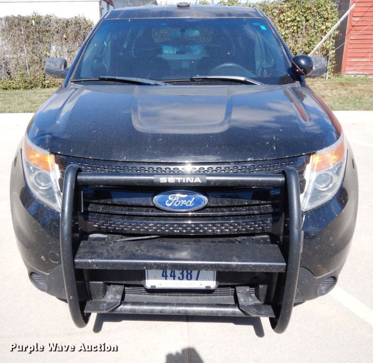 image for item DH6673 2013 Ford Explorer Police Interceptor  SUV