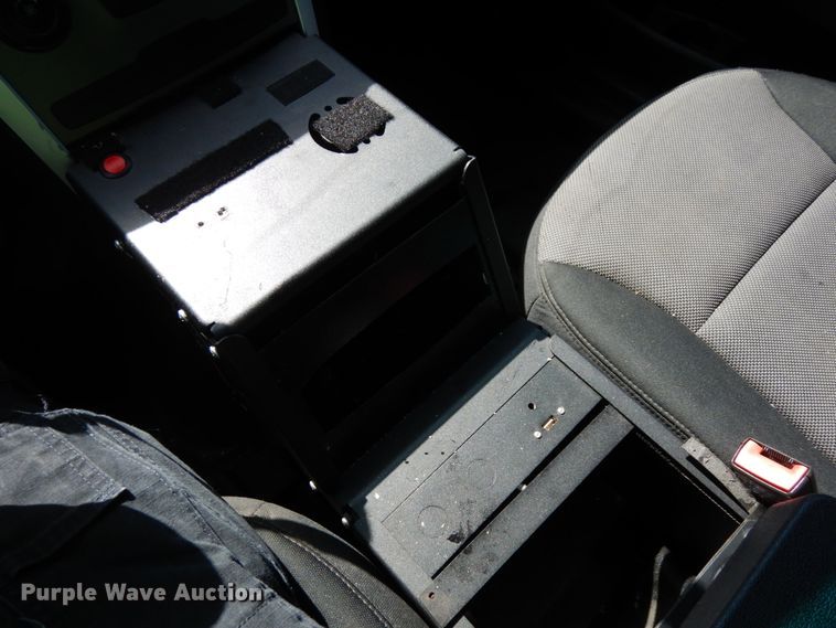 image for item DH6673 2013 Ford Explorer Police Interceptor  SUV