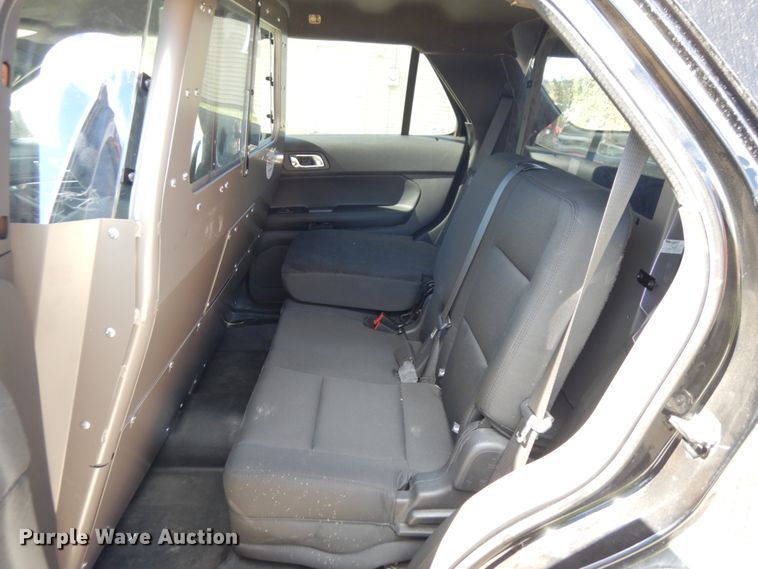 image for item DH6673 2013 Ford Explorer Police Interceptor  SUV