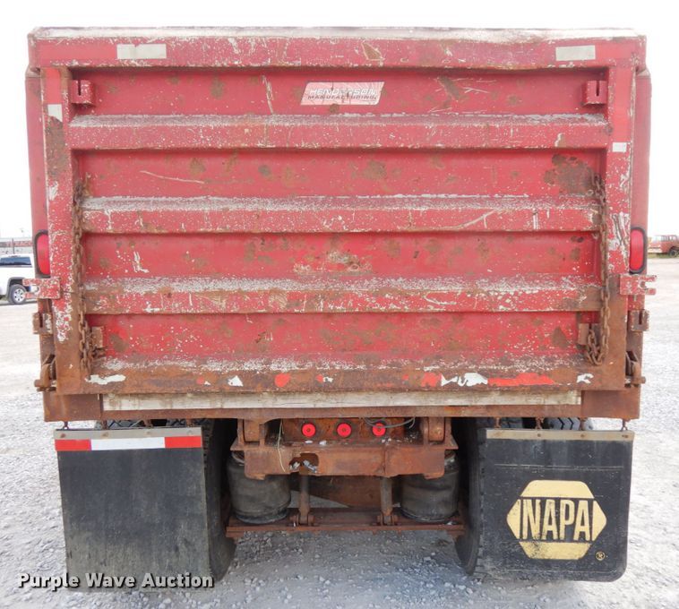 image for item DH6675 2000 Mack RD688S  dump truck