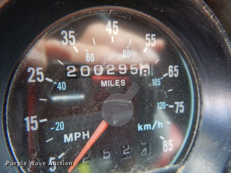 image for item DH6675 2000 Mack RD688S  dump truck