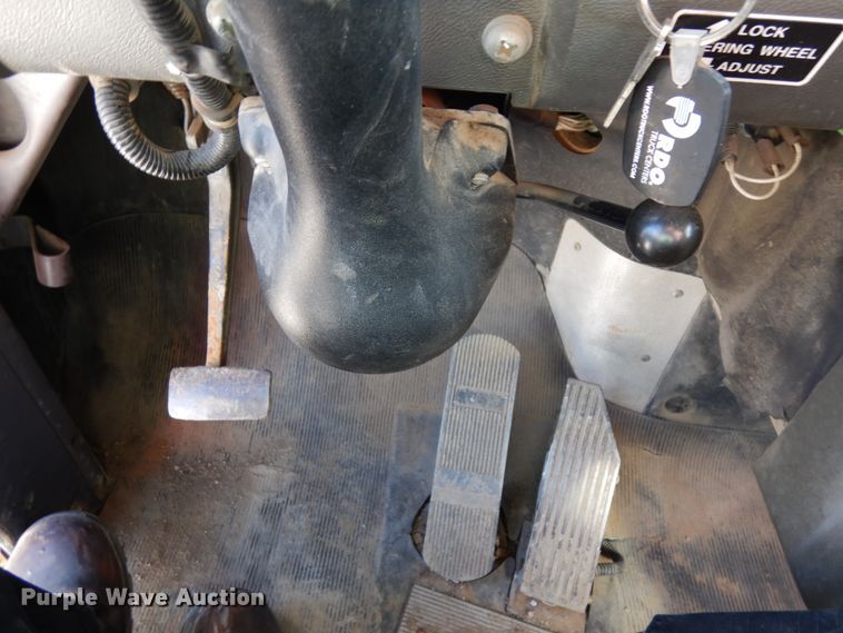 image for item DH6675 2000 Mack RD688S  dump truck