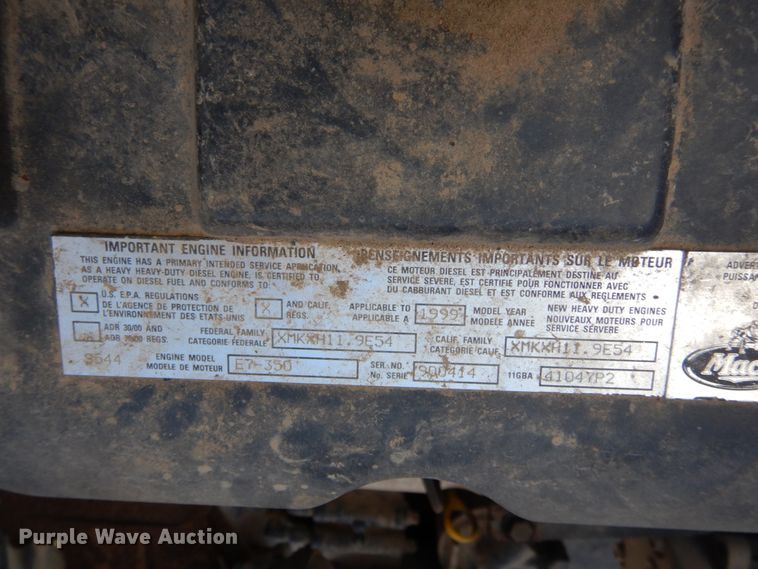 image for item DH6675 2000 Mack RD688S  dump truck