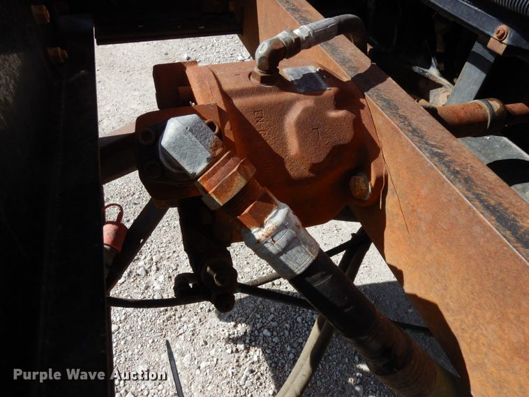 image for item DH6675 2000 Mack RD688S  dump truck