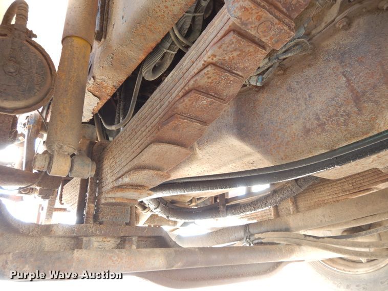 image for item DH6675 2000 Mack RD688S  dump truck