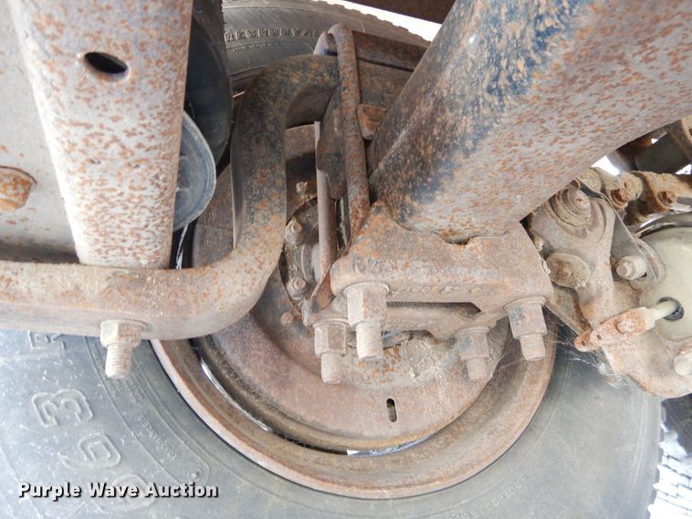 image for item DH6675 2000 Mack RD688S  dump truck