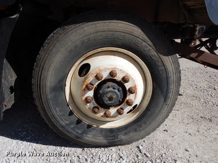 image for item DH6675 2000 Mack RD688S  dump truck