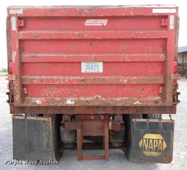 image for item DH6676 2000 Mack RD688S  dump truck