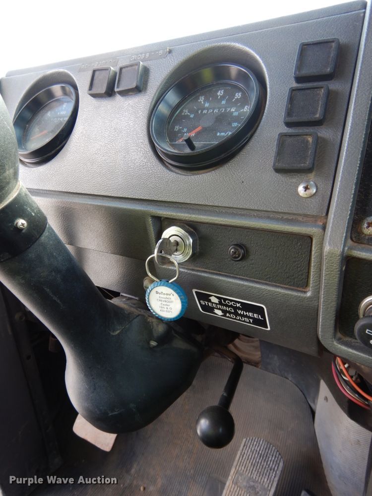 image for item DH6676 2000 Mack RD688S  dump truck