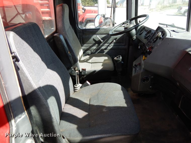 image for item DH6676 2000 Mack RD688S  dump truck