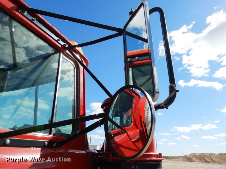 image for item DH6676 2000 Mack RD688S  dump truck