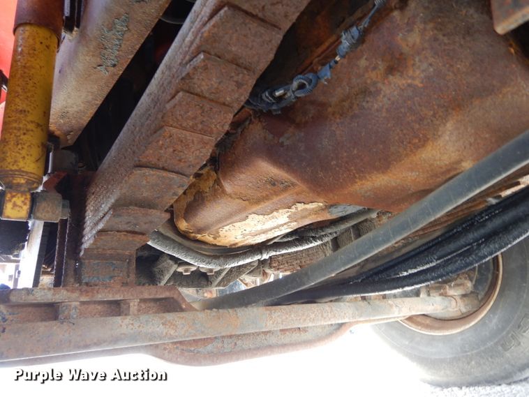 image for item DH6676 2000 Mack RD688S  dump truck