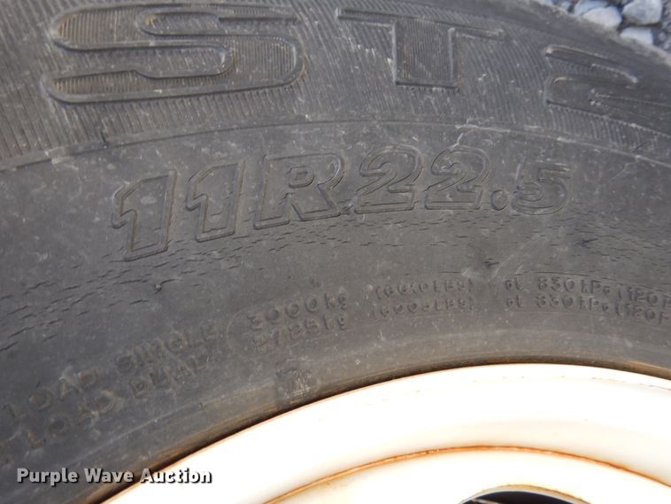 image for item DH6676 2000 Mack RD688S  dump truck