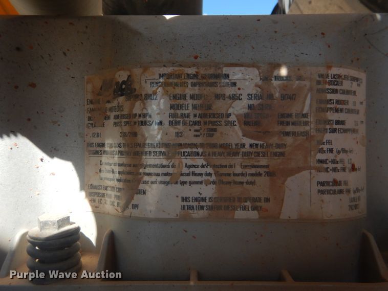 image for item DI0443 2009 Mack CHU  semi truck