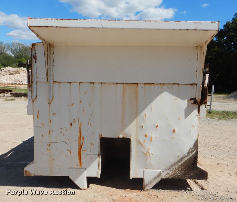 image for item DI0444 McClain Galion 502F dump bed