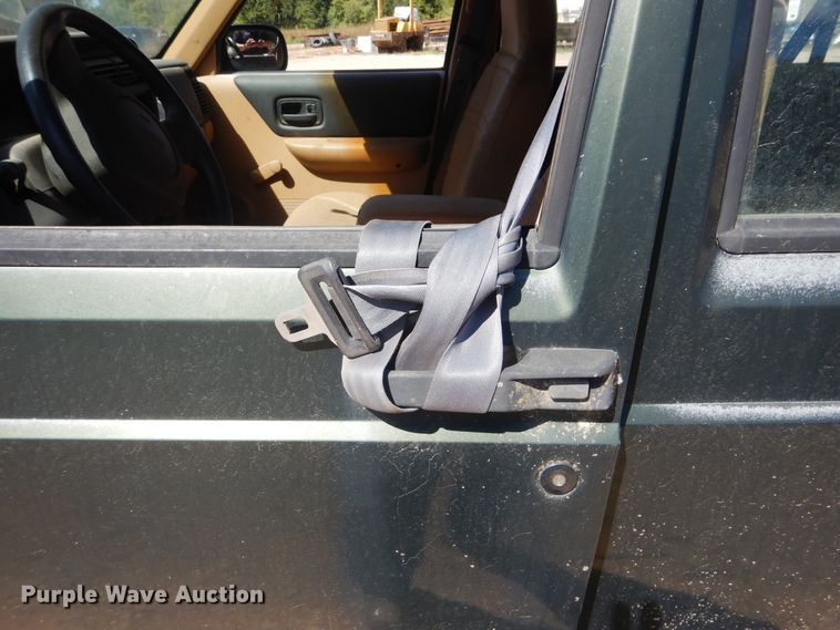 image for item DI0445 1997 Jeep Cherokee  SUV