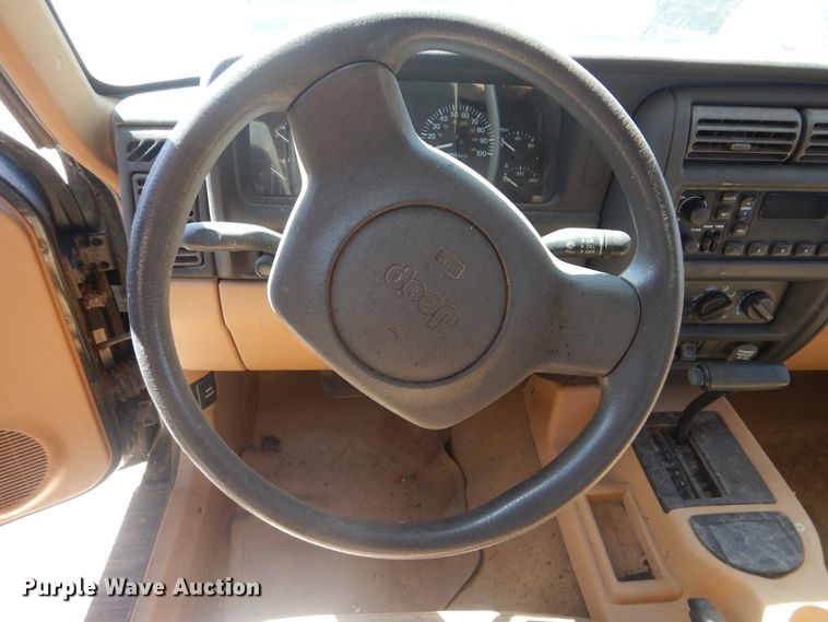 image for item DI0445 1997 Jeep Cherokee  SUV