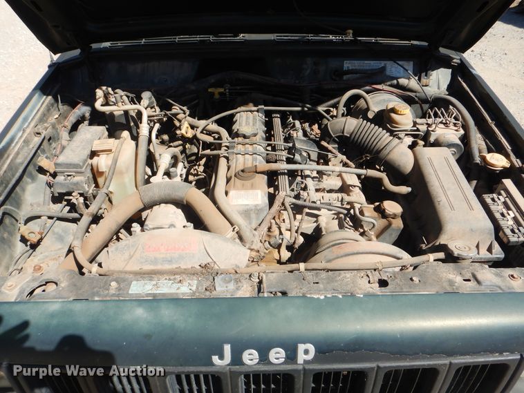 image for item DI0445 1997 Jeep Cherokee  SUV