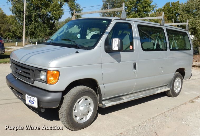 image for item DJ6839 2007 Ford E150  van