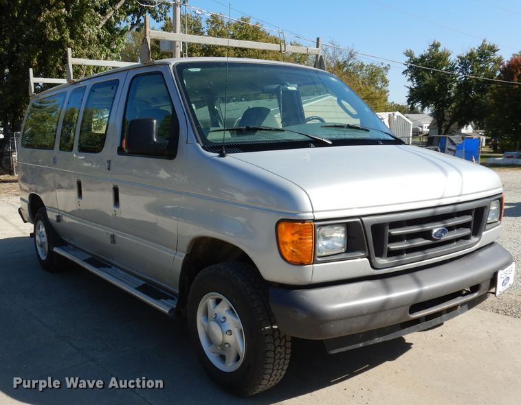 image for item DJ6839 2007 Ford E150  van