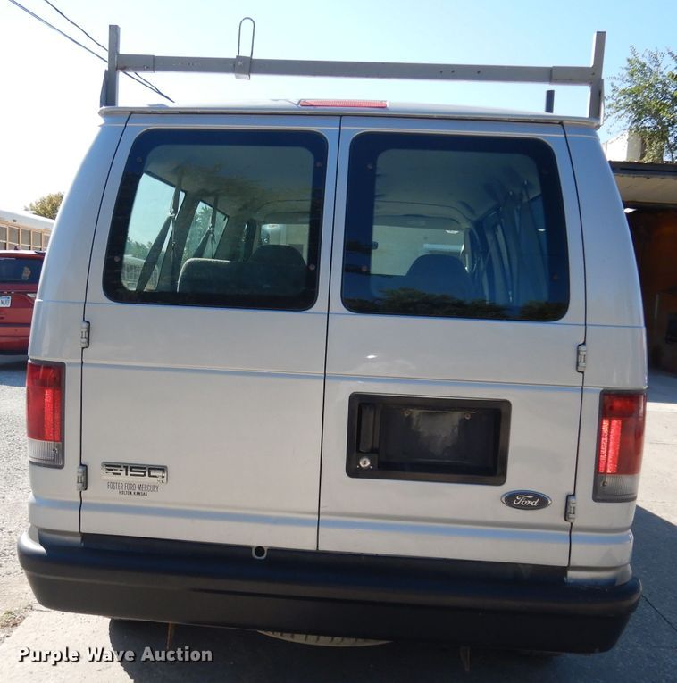 image for item DJ6839 2007 Ford E150  van