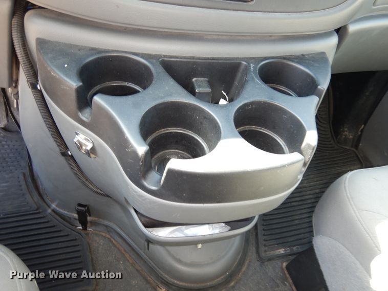 image for item DJ6839 2007 Ford E150  van