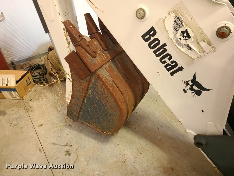 image for item DY9979 Bobcat 709 skid steer backhoe attachment