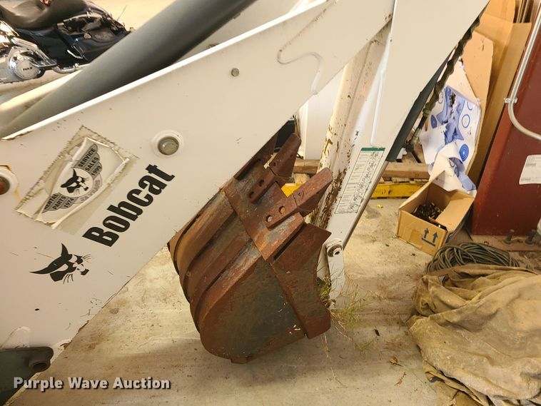 image for item DY9979 Bobcat 709 skid steer backhoe attachment