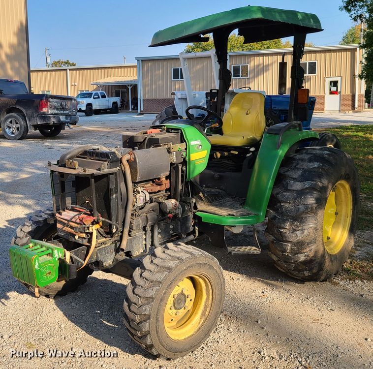 image for item DY9984 John Deere 4610  MFWD tractor