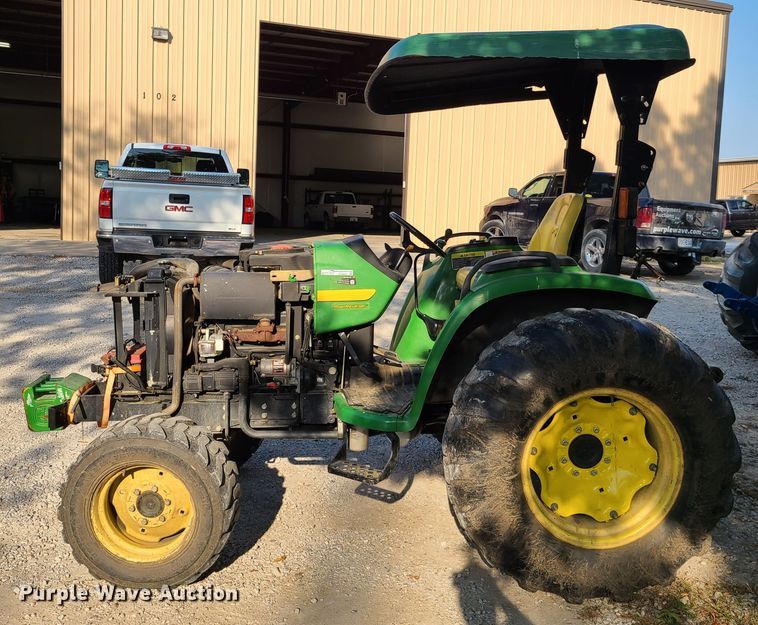 image for item DY9984 John Deere 4610  MFWD tractor