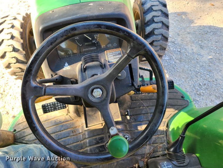 image for item DY9984 John Deere 4610  MFWD tractor