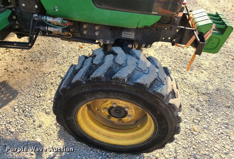 image for item DY9984 John Deere 4610  MFWD tractor