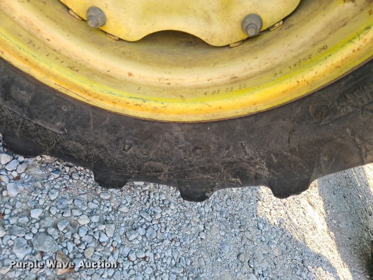 image for item DY9984 John Deere 4610  MFWD tractor