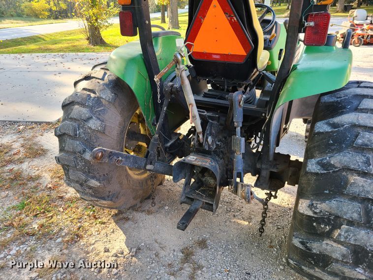 image for item DY9984 John Deere 4610  MFWD tractor