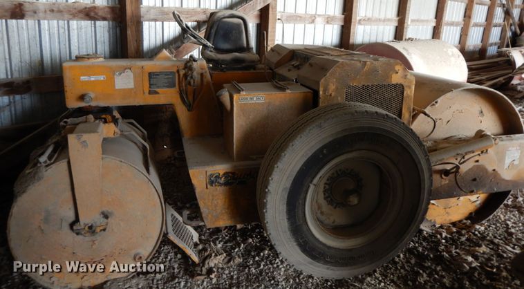 image for item FG9514 Ferguson 46  double drum roller compactor